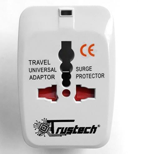 ADATTATORE_UNIVERSALE_VIAGGIO